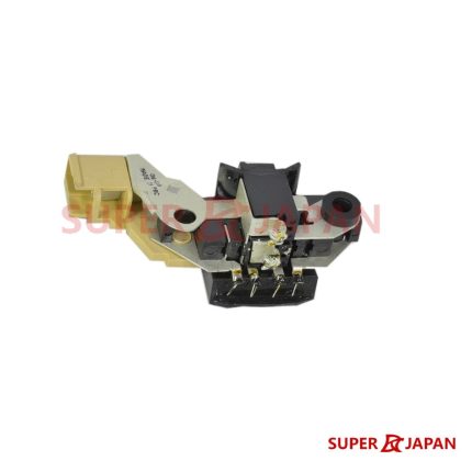 VOLTAGE REGULATOR MITSUBISHI